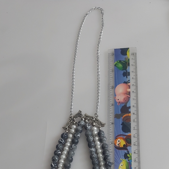 Three layers pearls necklace - Picture 7 of 9